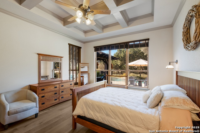 Image 17 of 30 For 546 Mission Hill