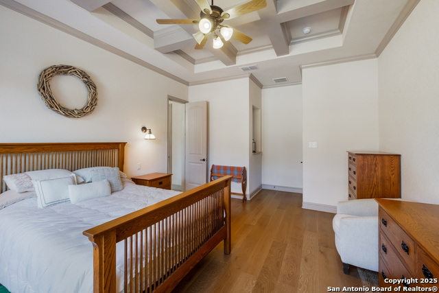 Image 18 of 30 For 546 Mission Hill