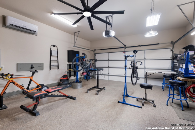 Image 25 of 30 For 546 Mission Hill