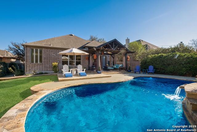 Image 28 of 30 For 546 Mission Hill