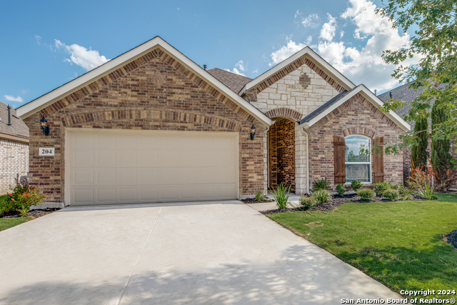 Details for 204 Aspen Dr, Boerne, TX 78006