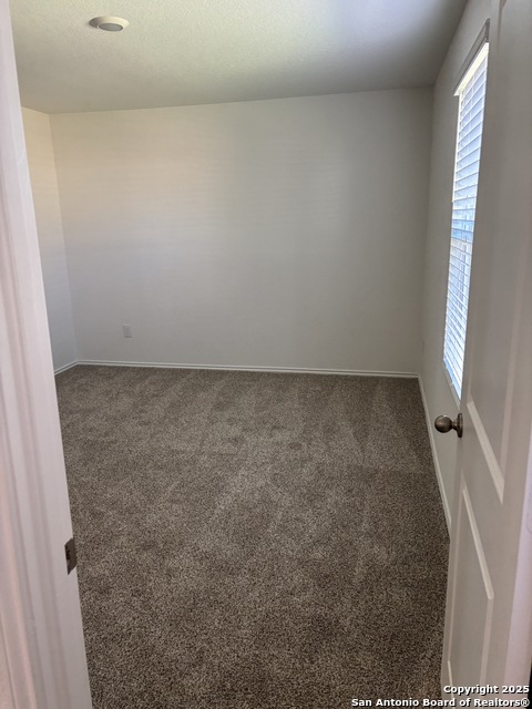 Image 8 of 24 For 5119 Blind Shot