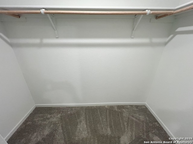 Image 20 of 40 For 9019 Lunar Cove