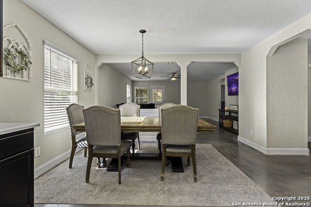 Image 5 of 24 For 16611 Emerald