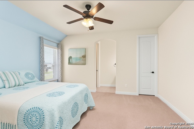 Listing photo id 24 for 7008 Derek Ct