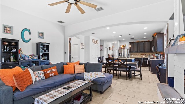 Image 4 of 28 For 707 Morgans Mill