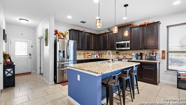 Image 5 of 28 For 707 Morgans Mill