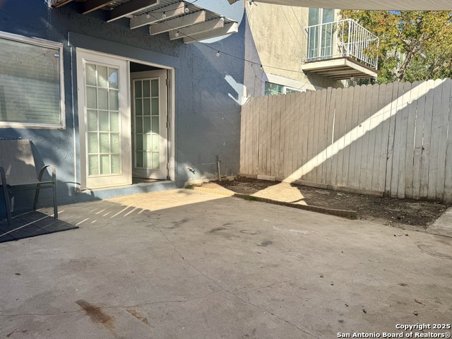 Image 22 of 22 For 6526 Spring Manor