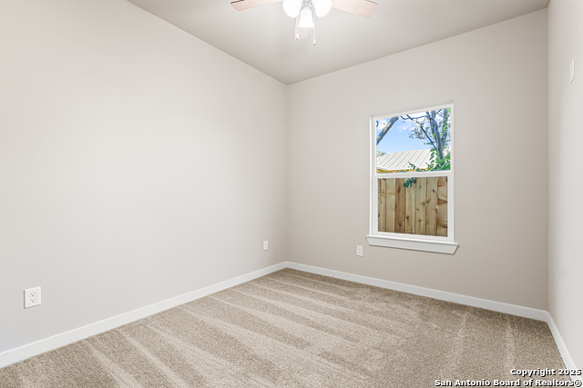 Image 10 of 38 For 847 Porter St