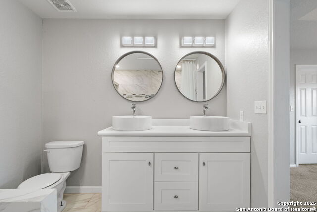 Listing photo id 23 for 27134 Villa Toscana