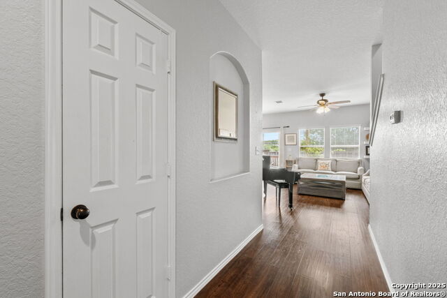 Listing photo id 2 for 27134 Villa Toscana