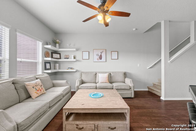 Listing photo id 7 for 27134 Villa Toscana