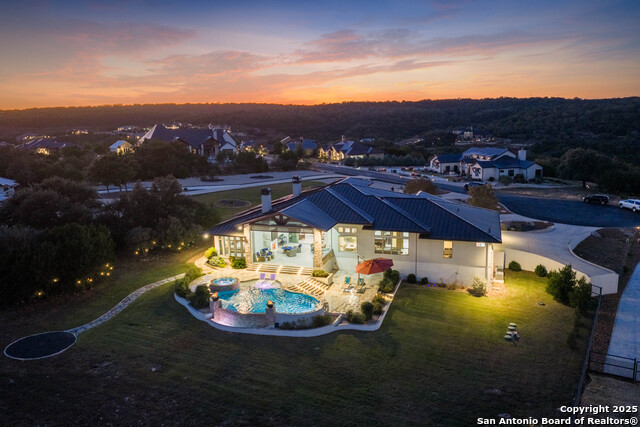 Image 3 of 42 For 2330 Occidente