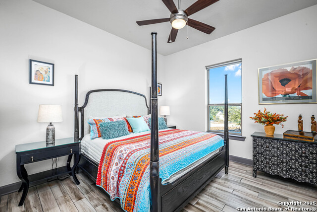 Image 34 of 42 For 2330 Occidente