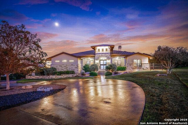 Image 4 of 42 For 2330 Occidente