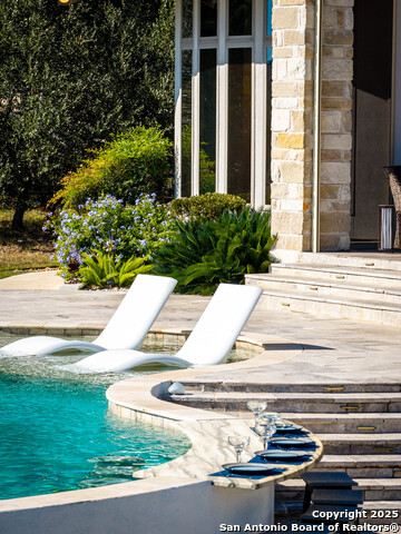 Image 5 of 42 For 2330 Occidente