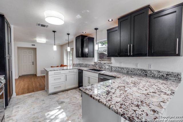 Image 9 of 28 For 21123 Marin Hls