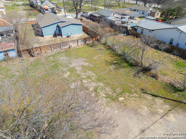 Image 4 of 7 For 111 Cash St