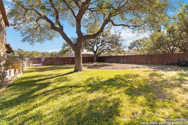 Image 18 of 22 For 1503 Lakeview