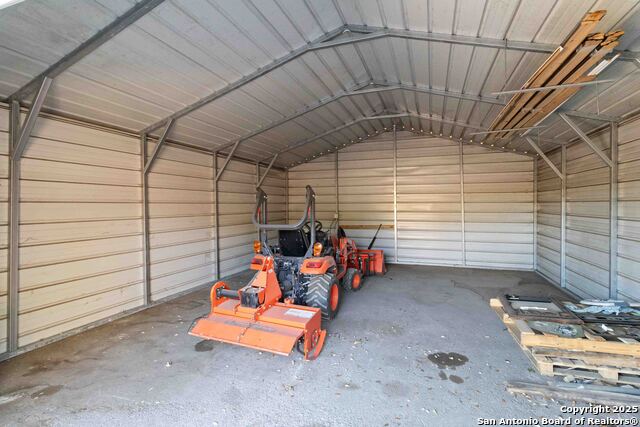 Image 21 of 22 For 1503 Lakeview