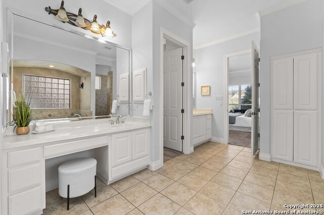 Image 21 of 59 For 22415 Roan Forest