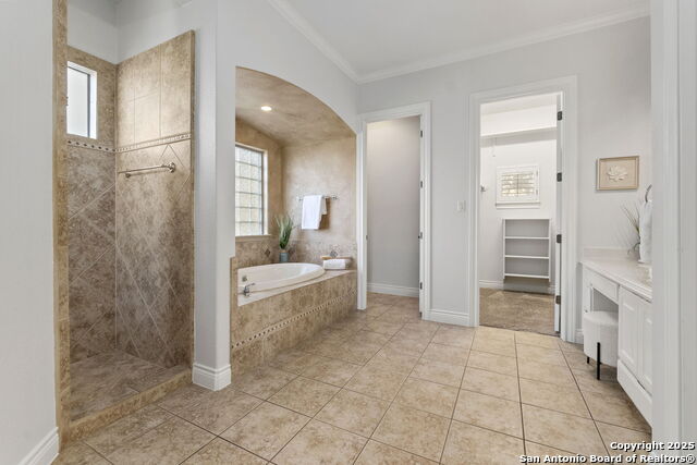 Image 23 of 59 For 22415 Roan Forest