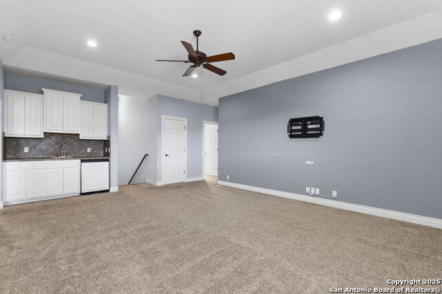 Image 27 of 59 For 22415 Roan Forest