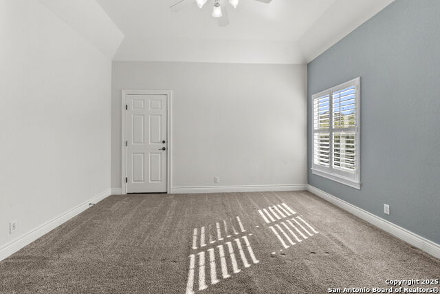 Image 29 of 59 For 22415 Roan Forest