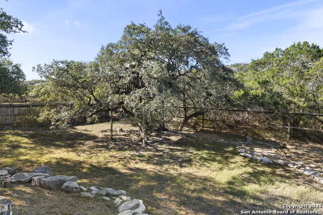 Image 51 of 59 For 22415 Roan Forest