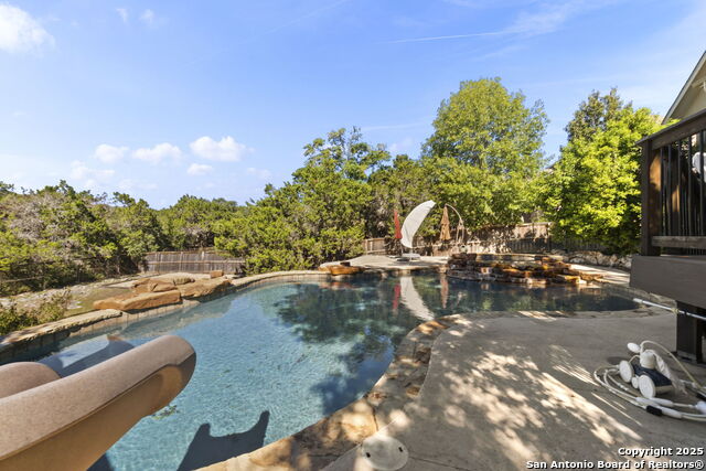 Image 53 of 59 For 22415 Roan Forest