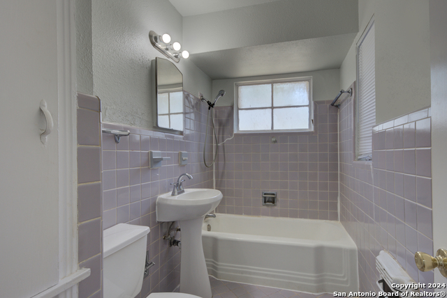 Image 11 of 17 For 815 Rittiman