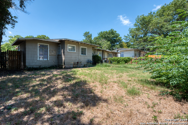 Image 15 of 17 For 815 Rittiman