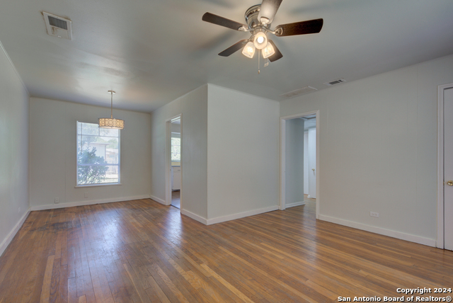 Image 5 of 17 For 815 Rittiman