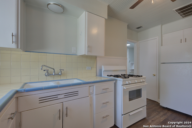 Image 8 of 17 For 815 Rittiman