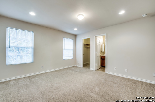 Image 13 of 15 For 7811 Kingsbury Wood 4