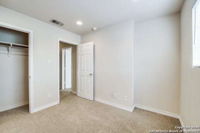 Image 6 of 15 For 7811 Kingsbury Wood 4