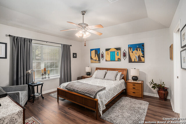 Listing photo id 12 for 2135 Bentwood