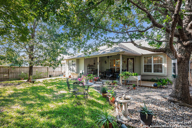 Listing photo id 23 for 2135 Bentwood