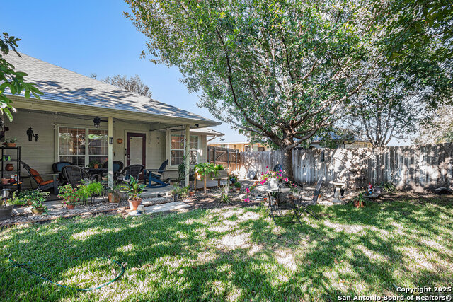 Listing photo id 24 for 2135 Bentwood