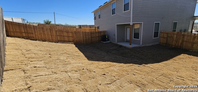 Image 12 of 17 For 10203 Tulipwood Run 101