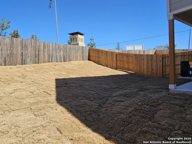 Image 13 of 17 For 10203 Tulipwood Run 101