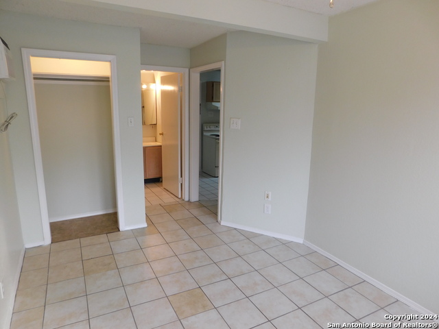 Image 10 of 16 For 801 Rittiman B