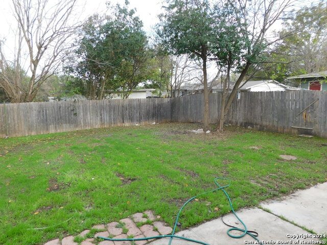 Image 12 of 16 For 801 Rittiman B