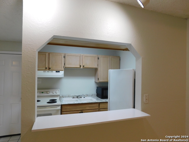 Image 5 of 16 For 801 Rittiman B