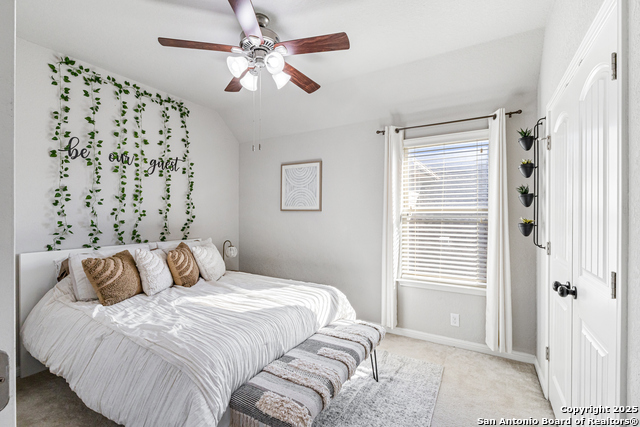 Image 27 of 38 For 10515 Cima  