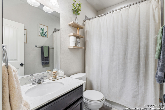 Image 28 of 38 For 10515 Cima  