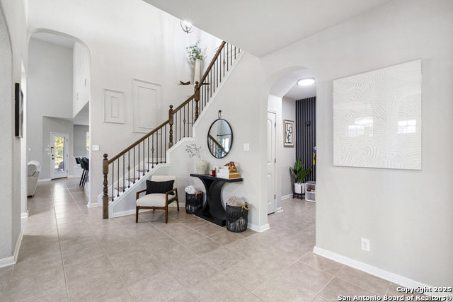 Image 7 of 38 For 10515 Cima  