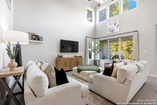 Image 9 of 38 For 10515 Cima  