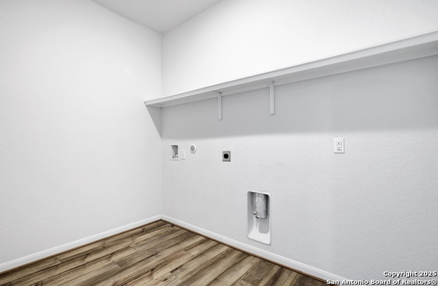 Image 16 of 22 For 2625 Lupton Leap