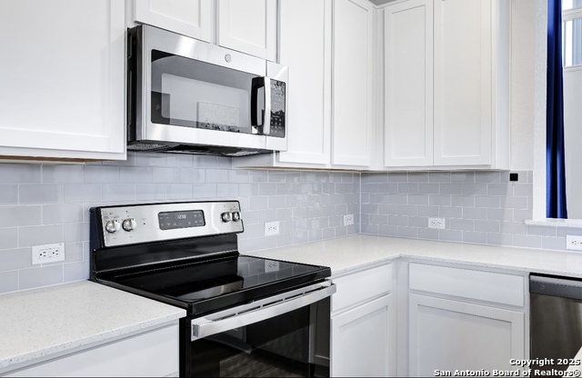 Image 6 of 22 For 2625 Lupton Leap